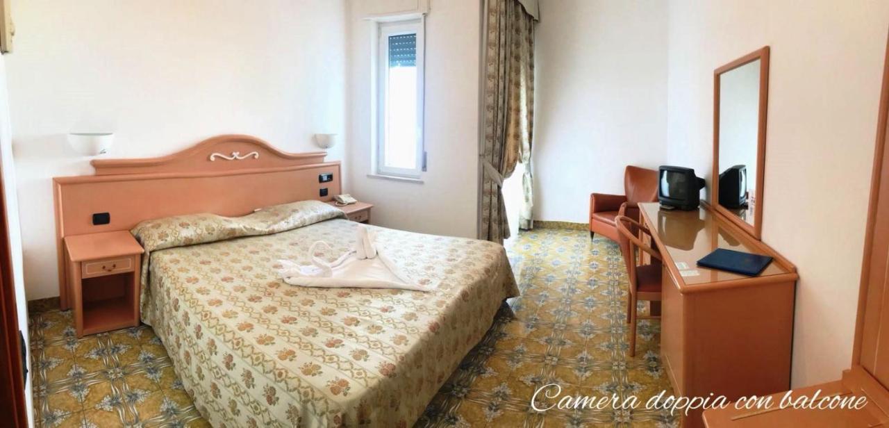 Hotel Imperial Ischia Exterior foto